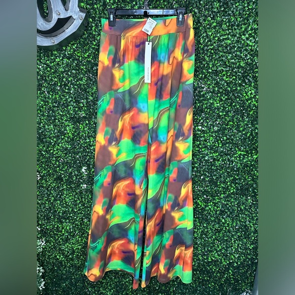 AKIRA Pants - Colorful wide legged pants